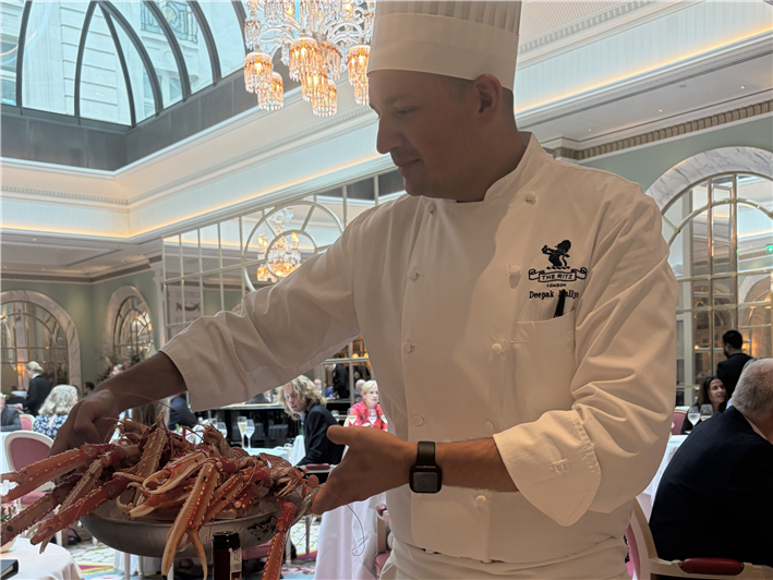 live langoustines presented